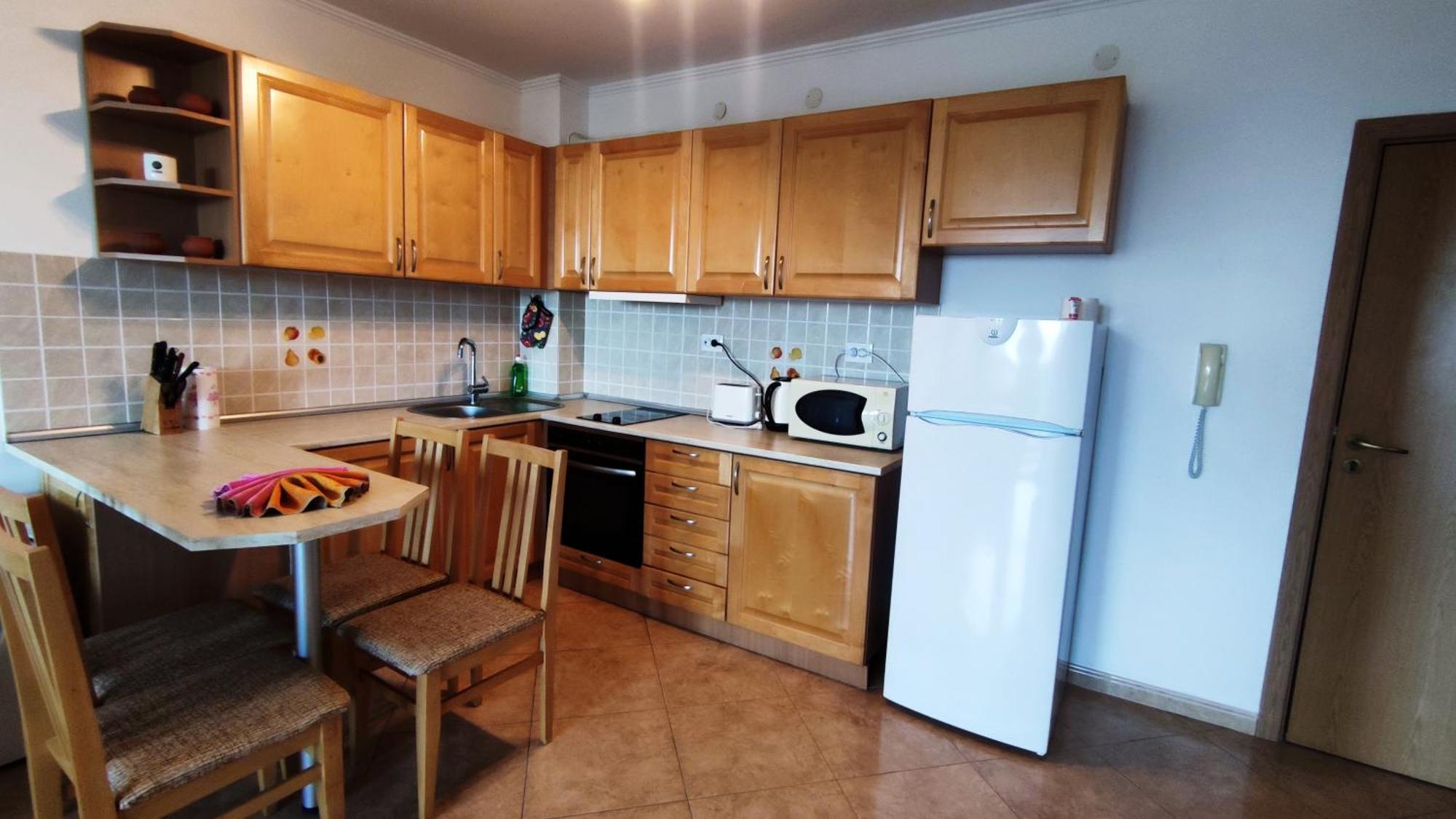 Marina Delfin Apartments - Top Location & Pet Friendly Sveti Vlas Bagian luar foto